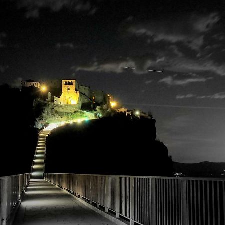 Iroom Civita Bagnoregio Exteriör bild